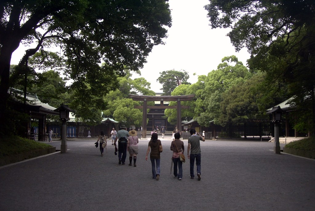 Meiji Shrine, Shibuya, Tokyo. Photograph by Rei at WIkipedia. (CC BY-SA 3.0)