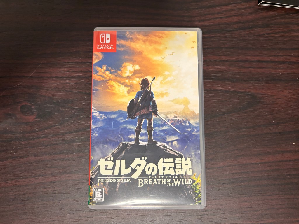 The plastic case is comically huge for the size of the game contained within. But if it wasn't, there wouldn't be room for the artwork. (It's the same art as on the box.)